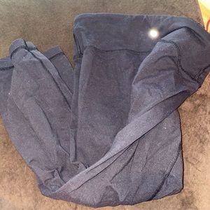Black Lululemon leggings